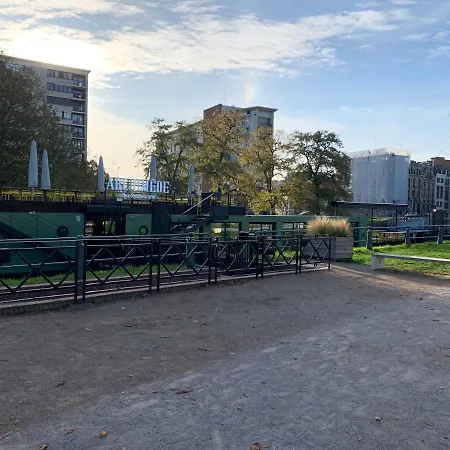 Botel Peniche Coeur De Citadelle Terrasse 24h24h Access